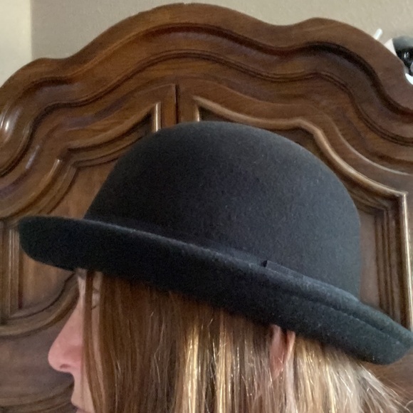 Cov-ver bowler derby women's hat size L. (Now Conner). 100% waterproof wool. - Picture 2 of 16